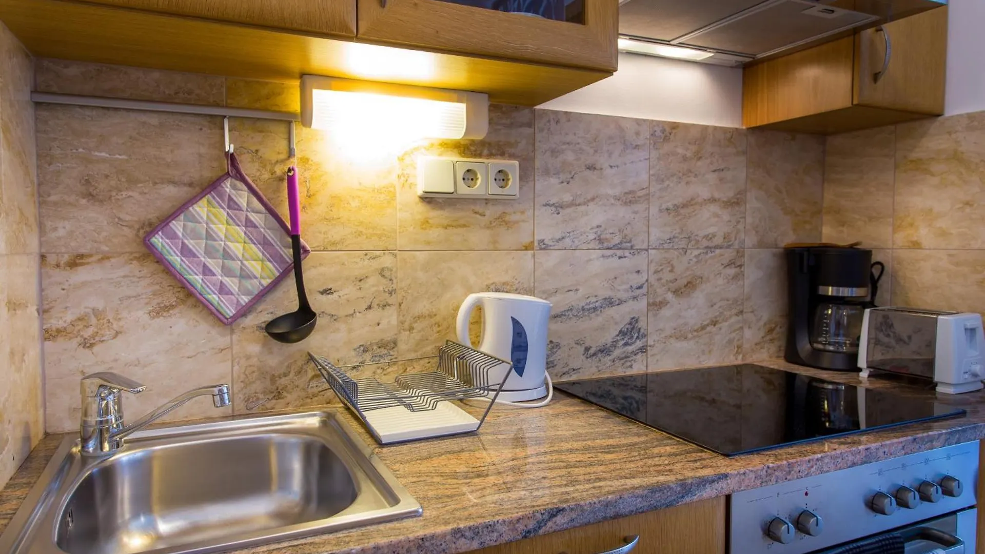 Colours Apartments Deluxe With Free Parking Budapest